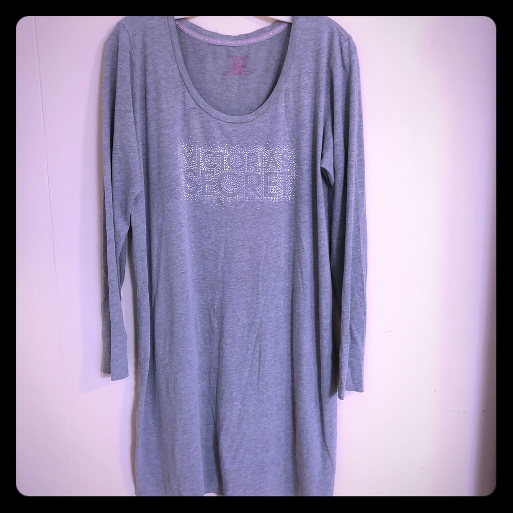 🍿Victoria’s Secret Gray Long Sleeve Nightgown